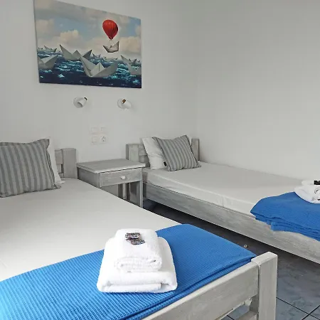 아파트 Isalos Paros *