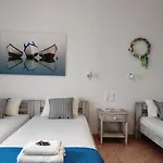 Διαμέρισμα Isalos Paros Νάουσα