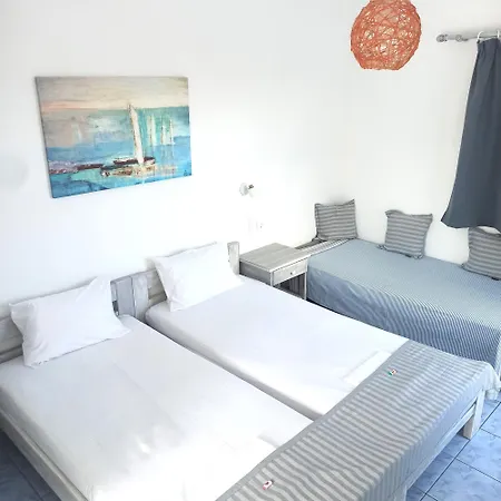 Isalos Naousa (Paros)