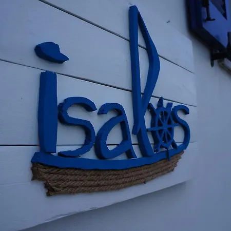 Apartment Isalos *