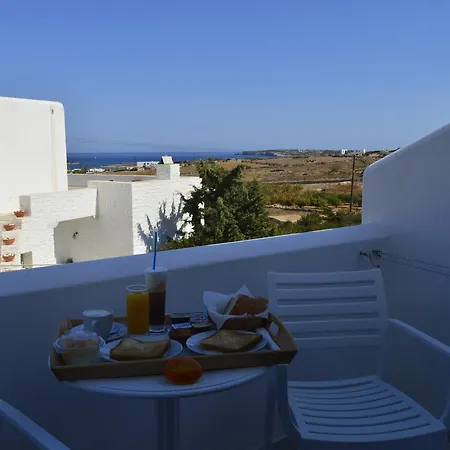 Isalos Apartment Naousa (Paros)